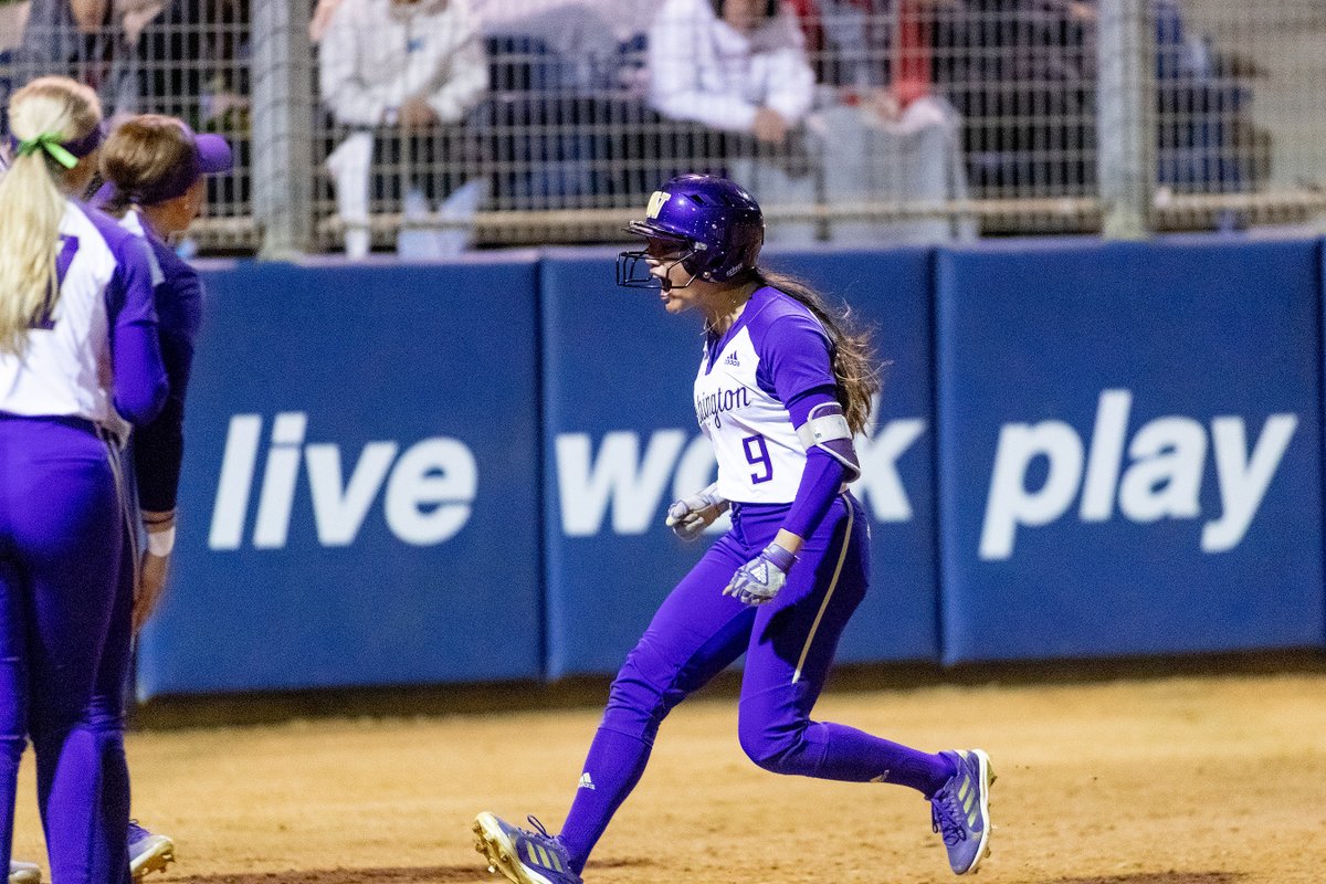 UWSoftball's tweet photo. Relive opening weekend through the lens 📸

Thursday: https://t.co/5z6IsVHjFz
Friday: https://t.co/6agUzEPBFw
Saturday: https://t.co/q0B4OZ8HMI

#MightyAreTheWomen https://t.co/RZ7HLVauif