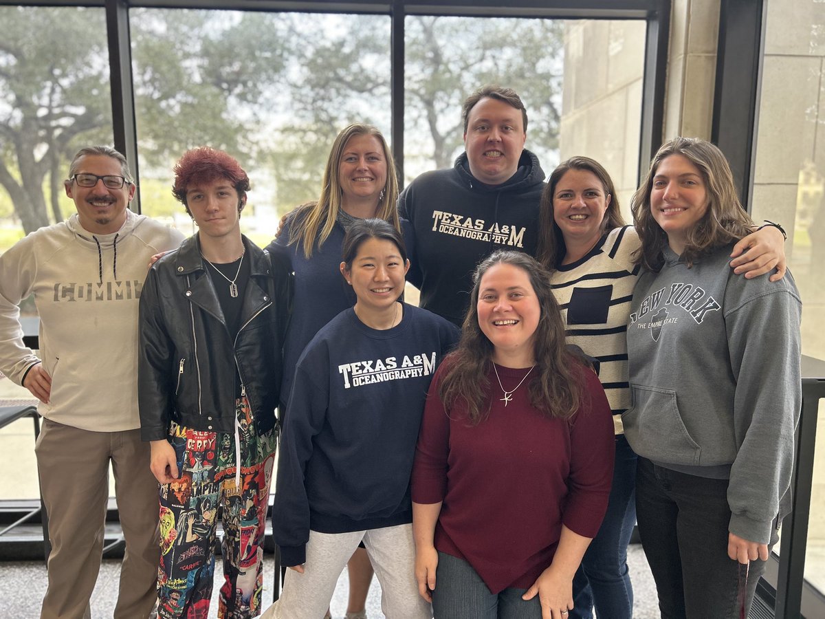 Jessica Fitzsimmons (@jessfitzsimmons) on Twitter photo The #FitzLab is finally together (minus two beloved undergrads) for the first time since September 2022, and so we celebrated with lunch and this picture! I’m so excited for the amazing oceanography that this lab family is producing! <a href="/tamu_ocean/">TAMU Oceanography</a> <a href="/TAMUArtSci/">Texas A&M Arts & Sciences</a> The #FitzLab is finally together (minus two beloved undergrads) for the first time since September 2022, and so we celebrated with lunch and this picture! I’m so excited for the amazing oceanography that this lab family is producing! <a href="/tamu_ocean/">TAMU Oceanography</a> <a href="/TAMUArtSci/">Texas A&M Arts & Sciences</a>