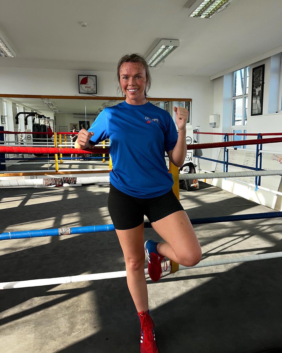 HanDelaney's tweet photo. Well that’s a wrap 🎬 it’s officially fight week! Can’t believe it’s come round so quick from what felt like forever! 👏🏽🥊 all there is left to do now is weigh in and fight🔥 still a few tickets left to shift if anybody wants one 😁 https://t.co/opBWzUOCoM