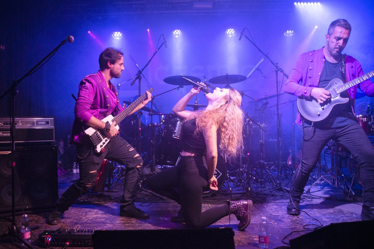 VioletBlend's tweet photo. || Our performance at #Alchemica in Bologna with @ChrisSladeDrums of @acdc and the @SladeTimeline 💜 Full gallery on #instagram ➡️ @violetblend ||
.
#violetblend #chrisslade #chrissladetimeline #chrissladedrums #acdc #acdc⚡️ #acdcband #bologna #HardRock #rocklegends https://t.co/BzI8Af8gff