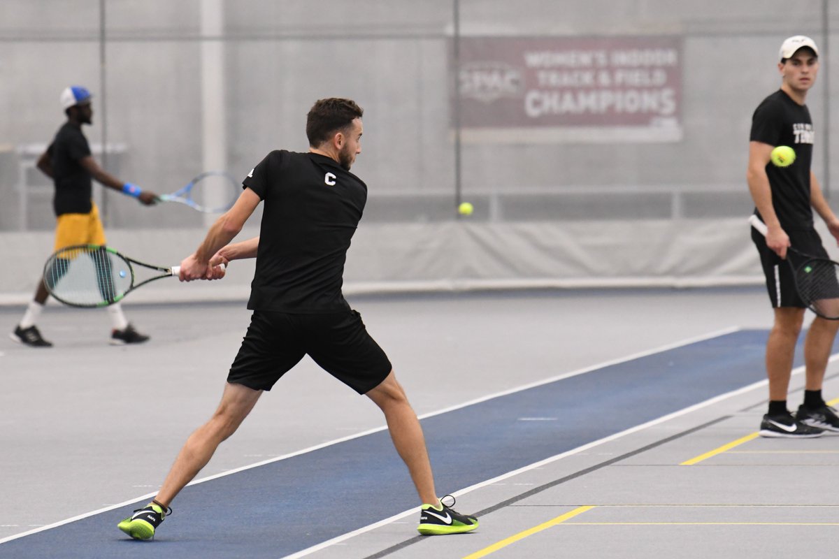 Concordia Bulldogs on Twitter "🎾 is in the middle of