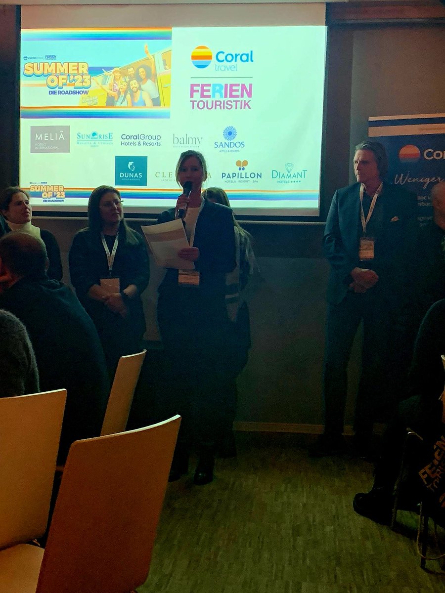DunasHoteles's tweet photo. Dunas Hotels &amp; Resorts ha participado un año más en el Roadshow Ferien Touristik/Coral Travel en Hannover (Alemania) y nuestra compañera Anna Bielecka, Adjunta Dirección Comercial &amp; Marketing ha estado presente en nombre de la empresa.

#Turismo #Latituddevida #IslasCanarias https://t.co/Xs4cgMS8iu