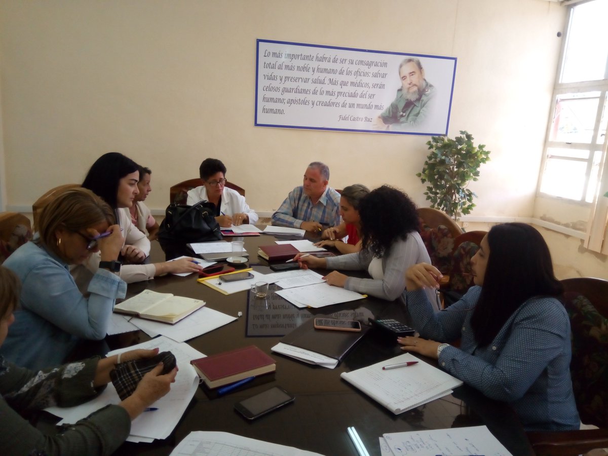 DpsMayabeque's tweet photo. Continuar perfeccionando el trabajo y elevando la calidad de la atención médica en los consultorios del médico y la enfermera de la familia en #Mayabeque es vital para continuar preservando la salud de la población expresó la Dra. Ailuj Casanova Barreto Jefa de la APS del MINSAP. https://t.co/ie5P75cofu