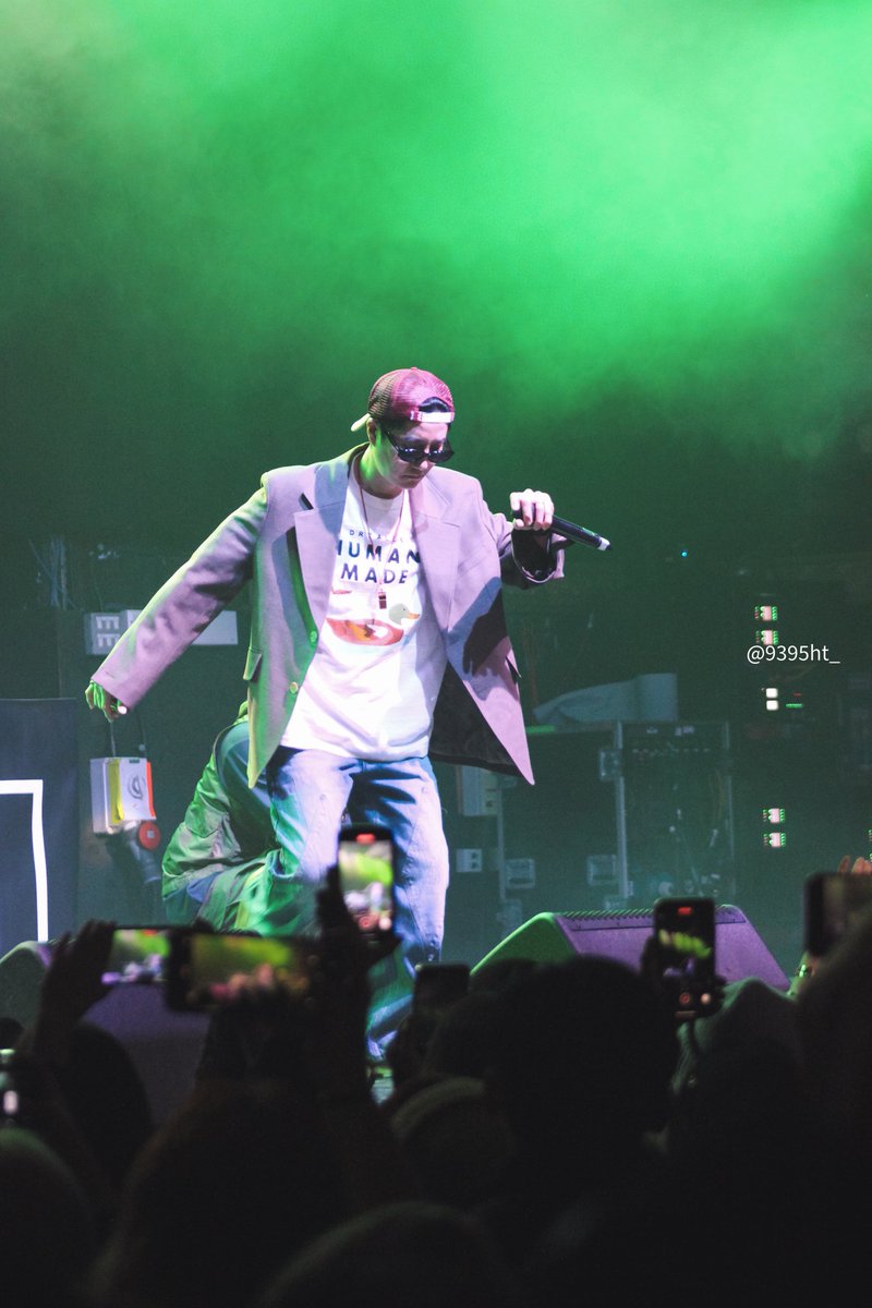 9395ht_'s tweet photo. [230206] DJ Tukutz (@Tukutz81) showing us all how it's done with these incredible dance moves at All Time High Tour, Manchester 

#EPIKHIGHTOUR2023 #EpikHigh #Tukutz #DJTukutz #masterofdance https://t.co/CKgw7v4C4T