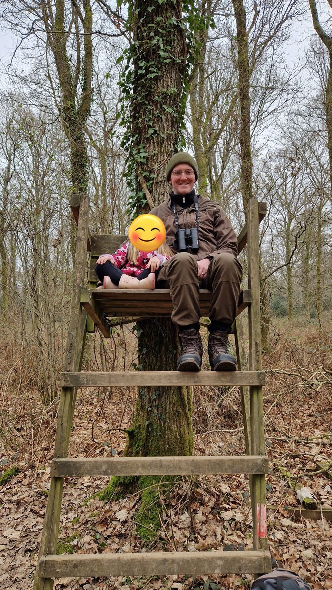 Fab day at Savernake forest with family, on the hunt for new birds and monumental trees. Great spotted woodpecker, Nuthatch and marsh tit (I think) of note. #savernake #wiltsbirds @WiltsBirdClub #marshtit