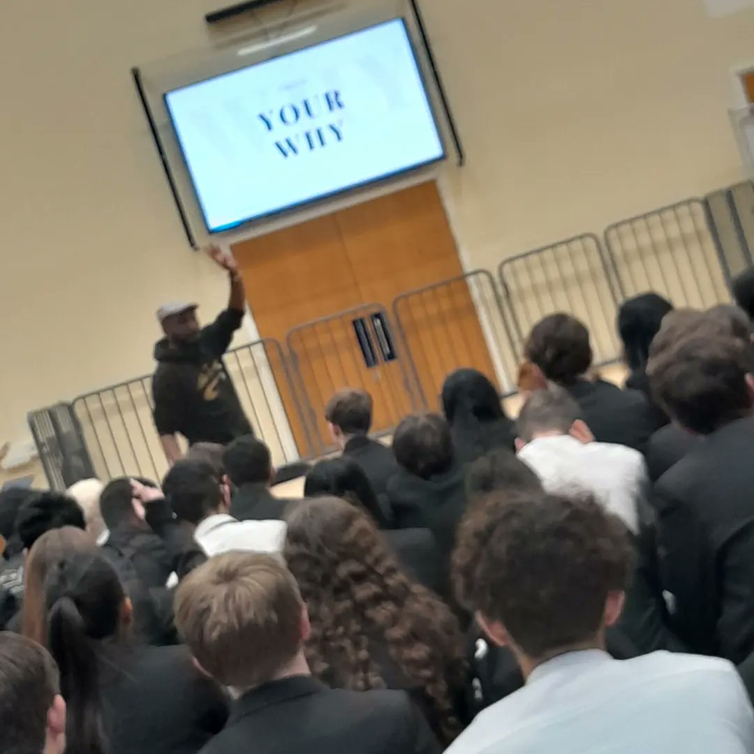 Parrenthorn's tweet photo. It was great to welcome @Thefixupteam to school today. Their assemblies inspired students to believe in themselves and motivated them to want to do more. #wecreategreat https://t.co/nuDqHYxuia