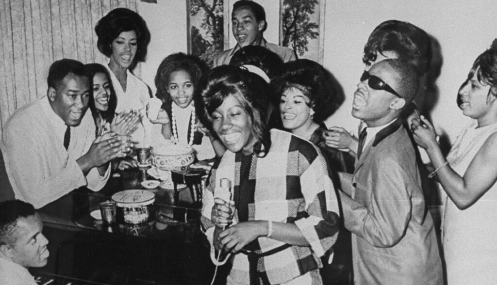 ClassicMotown's tweet photo. It's always been about music for Motown. As we celebrate Black History Month, let's reminisce about all the talented musicians, writers, singers, and performers that gave us their gifts. 🖤 #BlackHistoryMonth https://t.co/gGDHIHBrKf