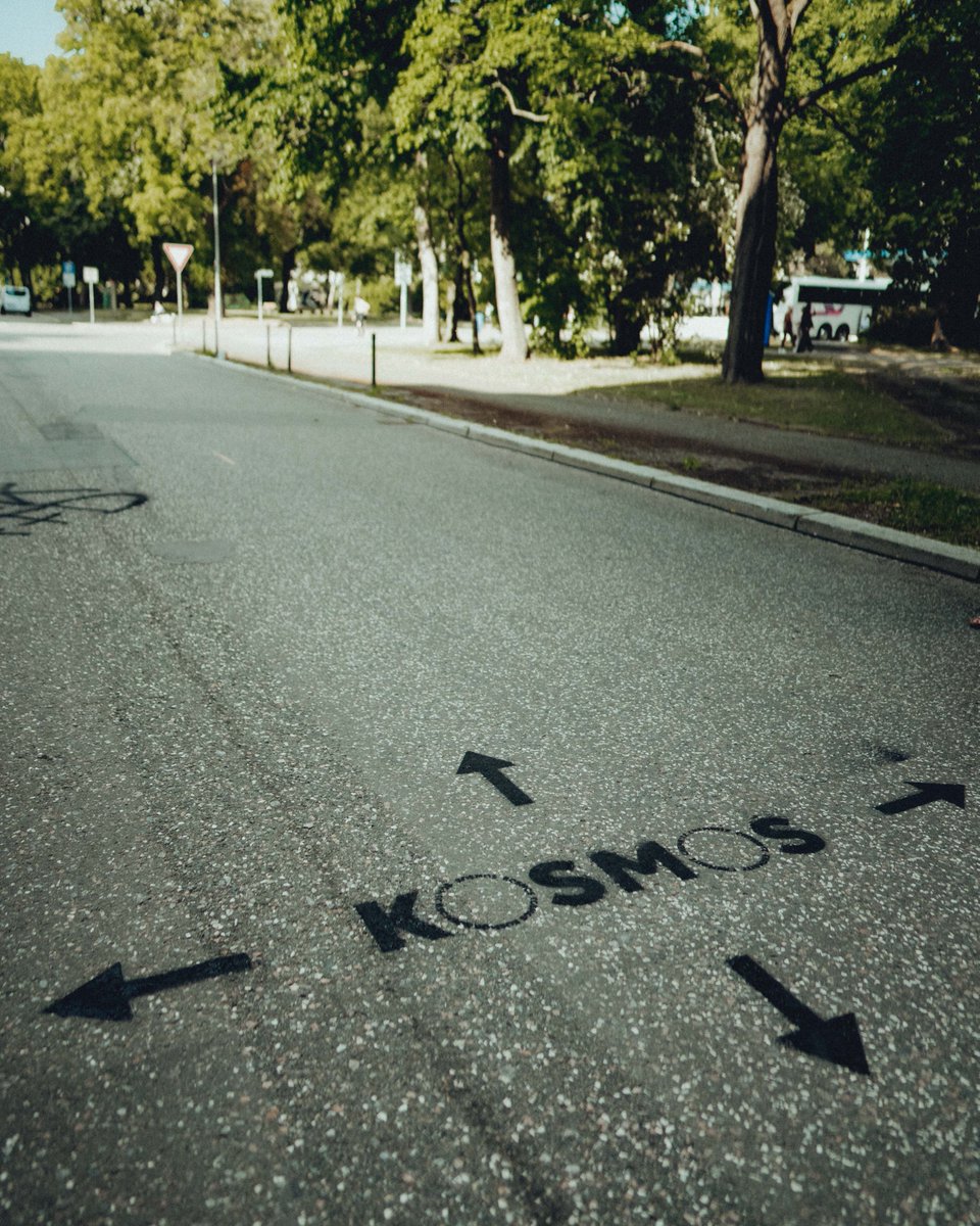 kosmoschemnitz tweet media