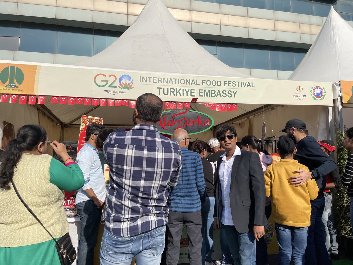 KumarSahil30's tweet photo. Operation Dost in Turkey and G20 food festival in india. i choose only (Dost) Atatürka
#g20foodfestival #turkeyambessy #TurkeySyriaEarthquake2023 #Turkish #TurkeySyria #turkeyembassy
#internationalfoodfestival https://t.co/pvwacduE7z