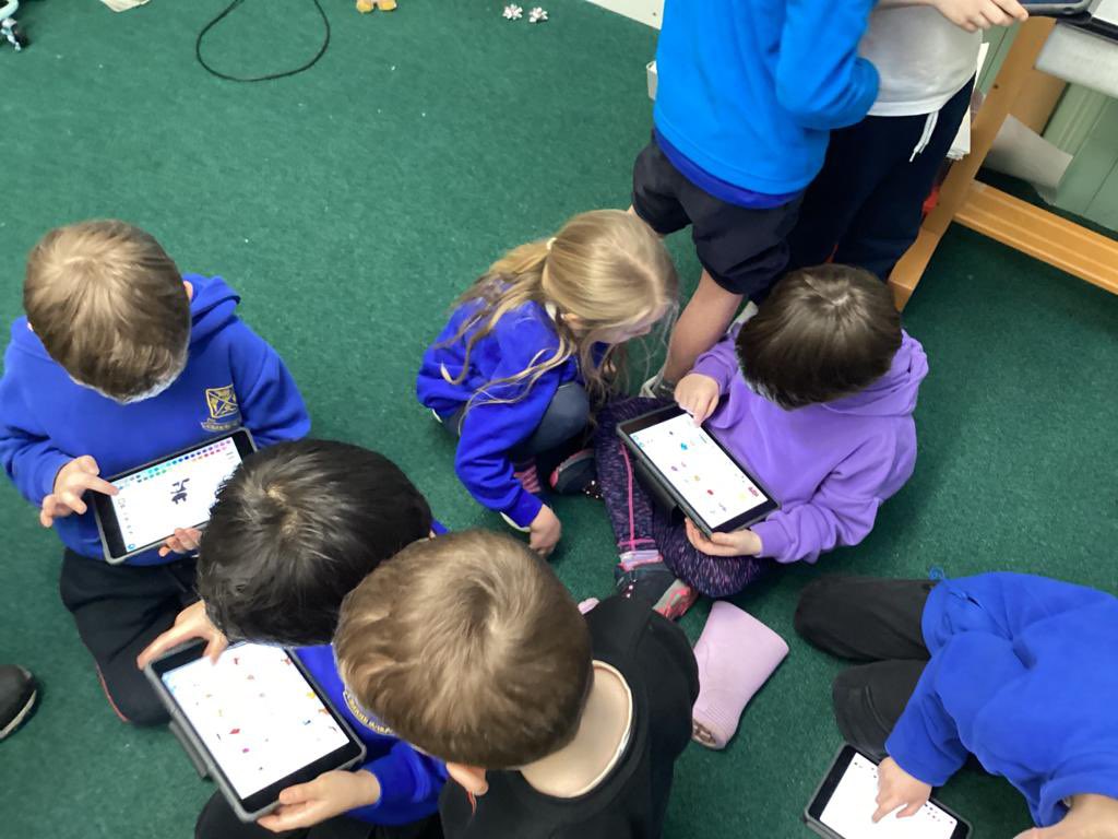 P2 have been developing their digital skills through the use of laptops, iPads and Beebots. We have been using scratch Jr on the iPads to learn about coding. #digilearnpkc