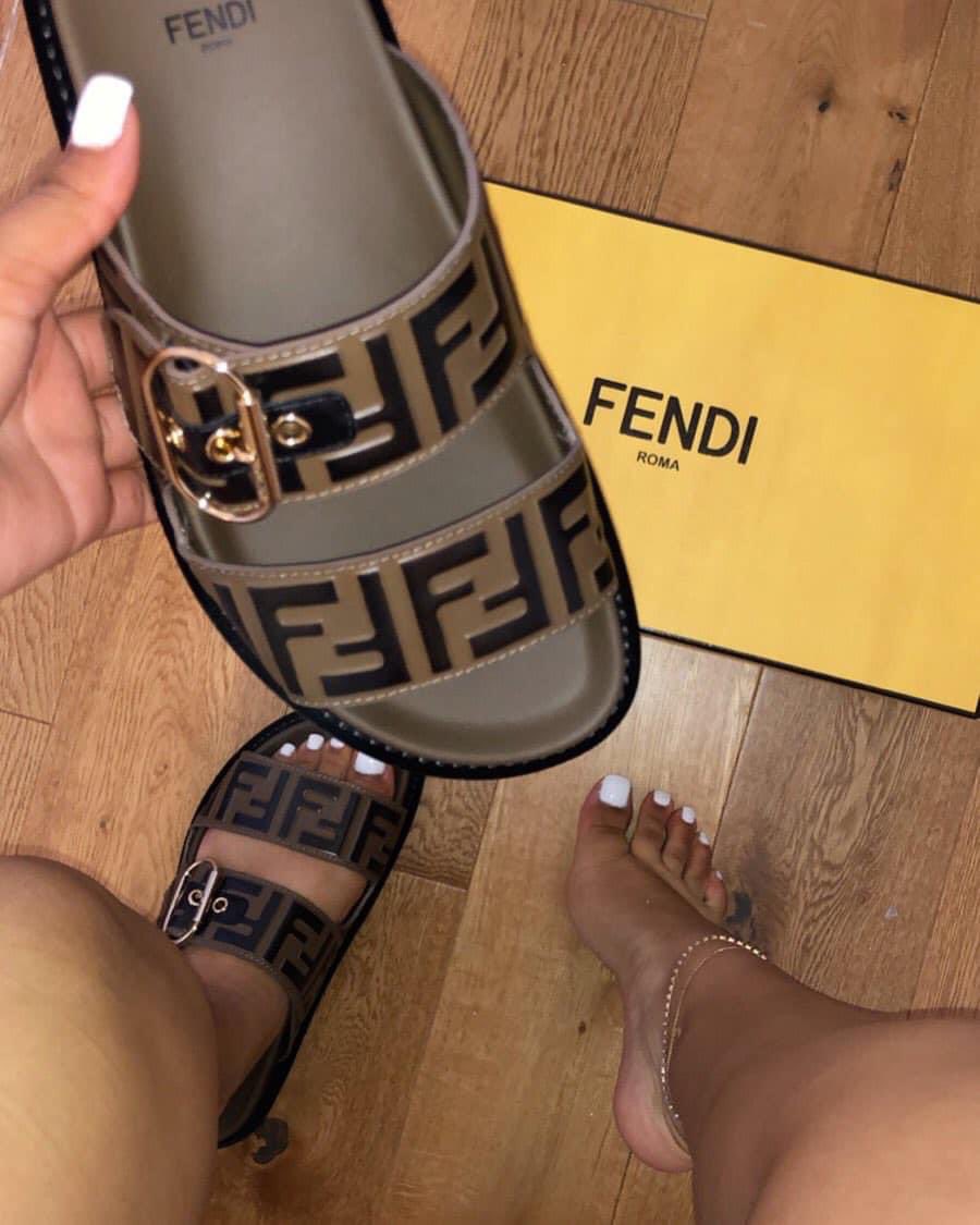 smoove_hot's tweet photo. I’m ready to get these for somebody daughter 🥴 https://t.co/RGUz99Bnz9