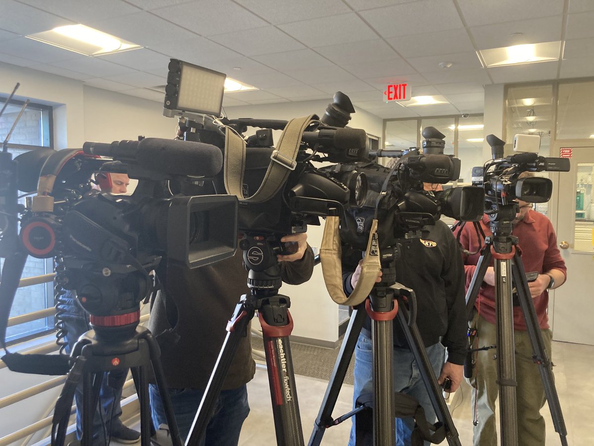 Louisville Water Company about to hold a press conference. Looking at a press release that says “your water is safe to drink.” Won’t be live tweeting, but the thrust of this seems to be that there is a plume on its way down the Ohio River from the East Palestine derailment.