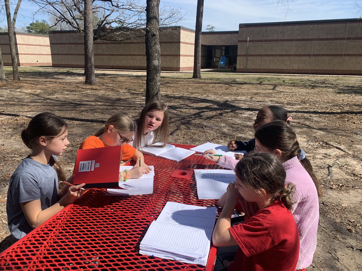 Outside science lesson...interdependency observation. <a href="/Mrsshane_HHE/">Erin Shane</a> <a href="/HumbleISD_HHE/">Hidden Hollow Elementary</a>