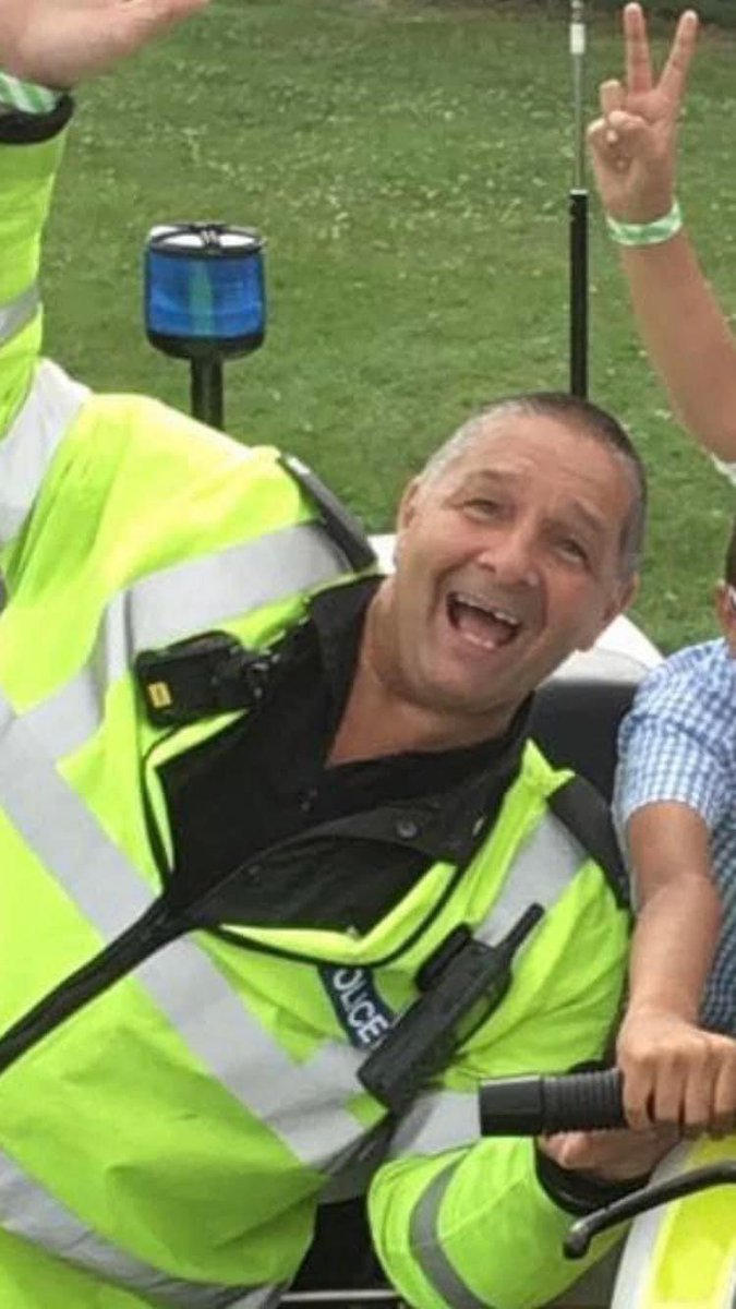 FABSITEUK's tweet image. Followers Wales RT PLEASE concern for welfare in past half hour URGENT! 
Bob has left a note saying ‘he can’t do this any more’ Police Officer 

PLEASE HELP💙💙
Name - Bob Lewis 
Height - 5’ 8”
build - stocky
Area -Wales, NP22 5AR vehicle Registration @NormanBrennan @MikePannett