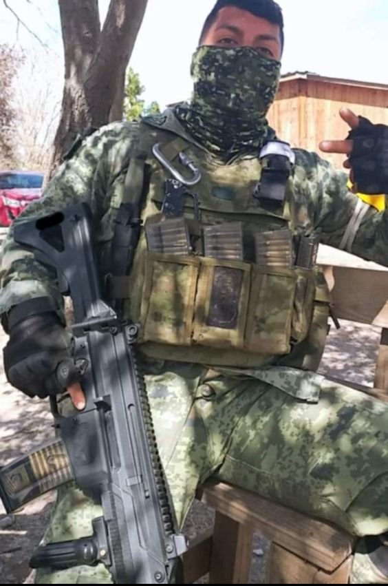 MxEjercito's tweet photo. Buenas tardes mi gente twittera #FelizLunes https://t.co/6oVMwevn4y