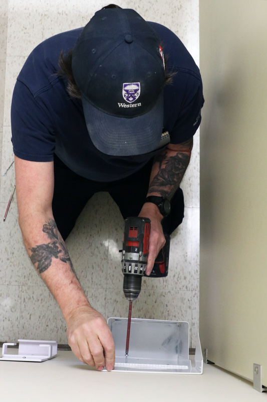FM is working with @WesternUSC to install free menstrual product dispensers and disposal units in select washrooms. Our Structural shop will hang 150 dispensers in 50+ buildings this month. Caretakers will empty disposals as part of their regular schedule. @WesternU