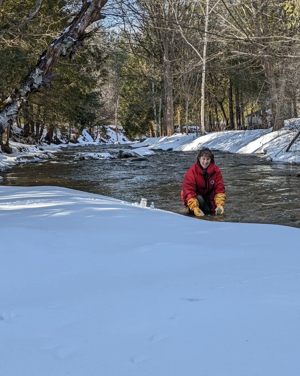SSEA_SSRAP's tweet image. Lovely day for #watersampling! We often get asked if winter is our slow season. #TeamSSEA continues with river sampling &amp;amp; monitoring of @TayTownship #drinkingwater intakes and we keep busy with data reporting &amp;amp; prepping for next season! 
#PWQMN #waterquality #watershedmonitoring