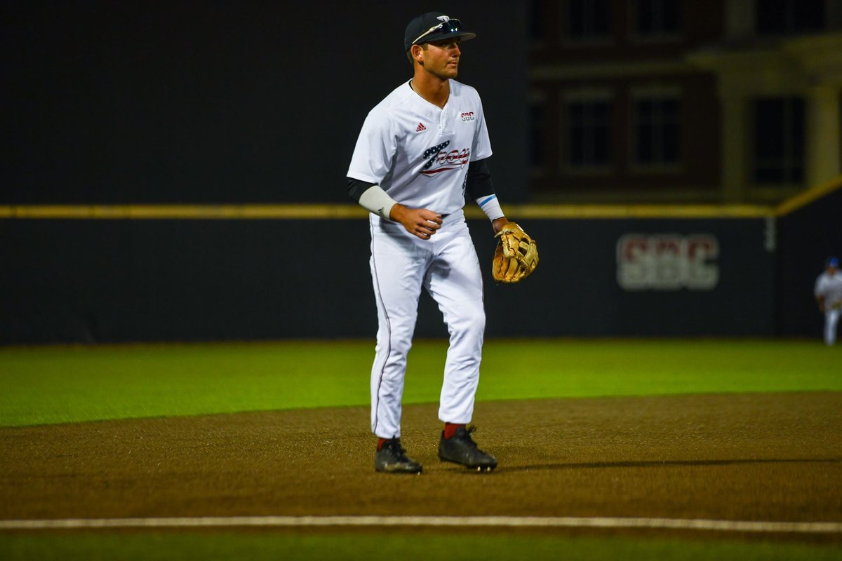 4 Days until first pitch at Riddle-Pace Field! 

Wearing #4 is <a href="/lancegardiner8/">Lance</a> a Jr. INF from Mission Viejo, CA. 

Last year <a href="/saddleback_bb/">Saddleback Baseball</a> Lance hit .349 with 37 runs, 13 2B, and 3 💣. He was also named Orange Empire Conference First Team!