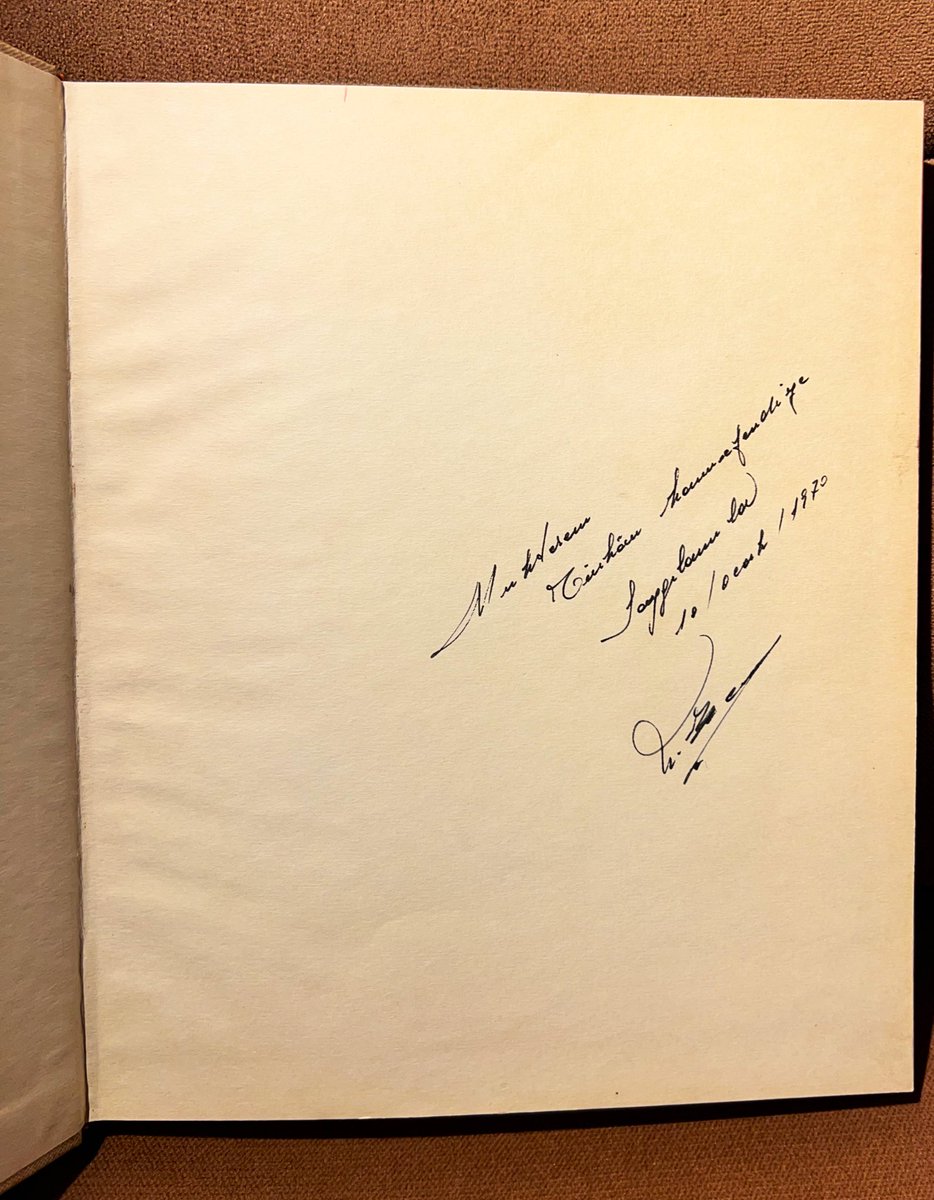lordsinov's tweet photo. Bedeli @ahbap'a bağışlanmak üzere benim için çok özel bir eseri açık artırmaya çıkarıyorum:

Atatürk'ün 13 yıl özel fotoğrafçılığını yapan Cemal Işıksel'in 69 basım, imzalı, tamamen kendi çektiği, yer/tarih bilgili Atatürk fotoğraflarından oluşan özel albüm...

(Teklifler dm'den) https://t.co/lHwChgLehr