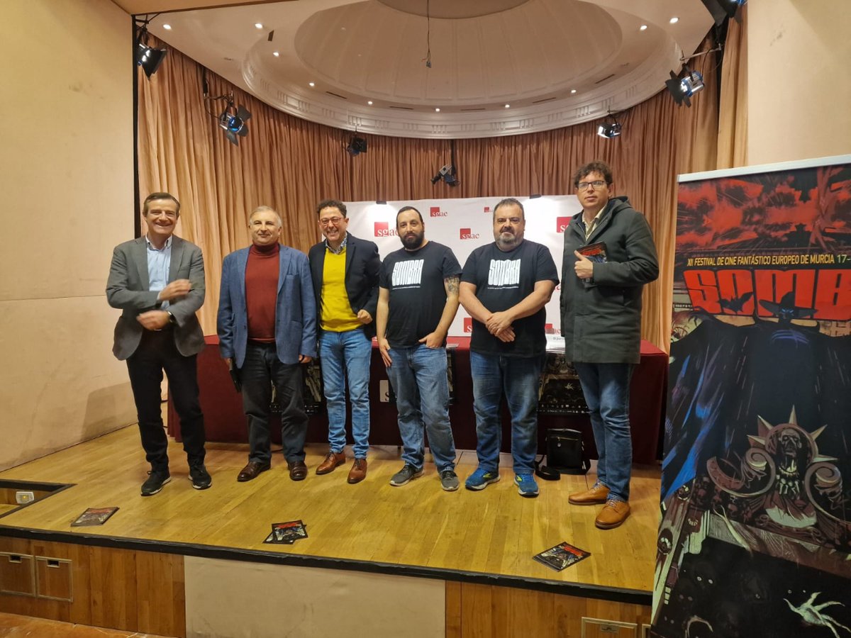 SombraFestival's tweet photo. 💣 PROGRAMACIÓN SOMBRA 2023 💣

Esta mañana hemos presentado la programación de SOMBRA 2023 en la sede de @sgaeactualidad en Madrid. Y no podemos estar más orgullosos.

Ya podéis consultar toda nuestra programación y comprar las entradas en nuestra web https://t.co/ZOIkFcmvj4 https://t.co/AvRdKErNCY
