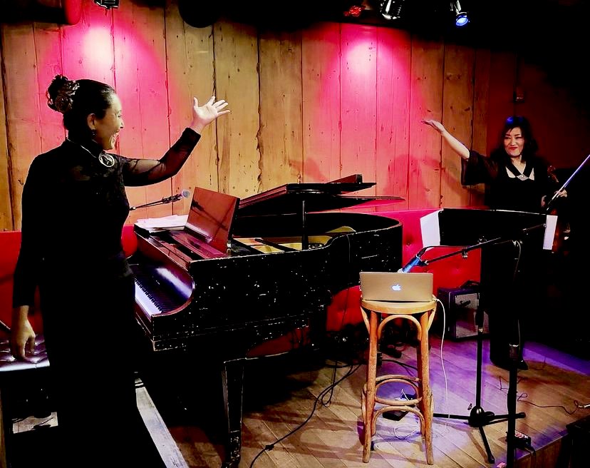 M2duo's tweet photo. Thank you so much for coming to our show last Saturday!! We had a wonderful time at @RockwoodNYC, and we thank you for all your love &amp; support 🙏💖🫶 Hope to see you again sometime before too long! 🥰🎻🎹🎶🌹💃🏻

Photo by @nickman20 

#m2duo #japanesetangoduo #piazzolla #livemusic https://t.co/nYwZllV8c5