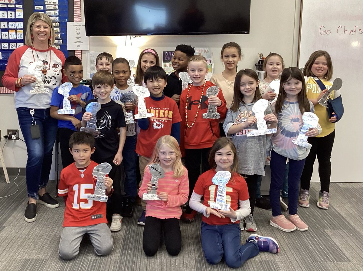 Mrs. Peetoom’s class celebrated the Super Bowl win today! @NKCChiefs