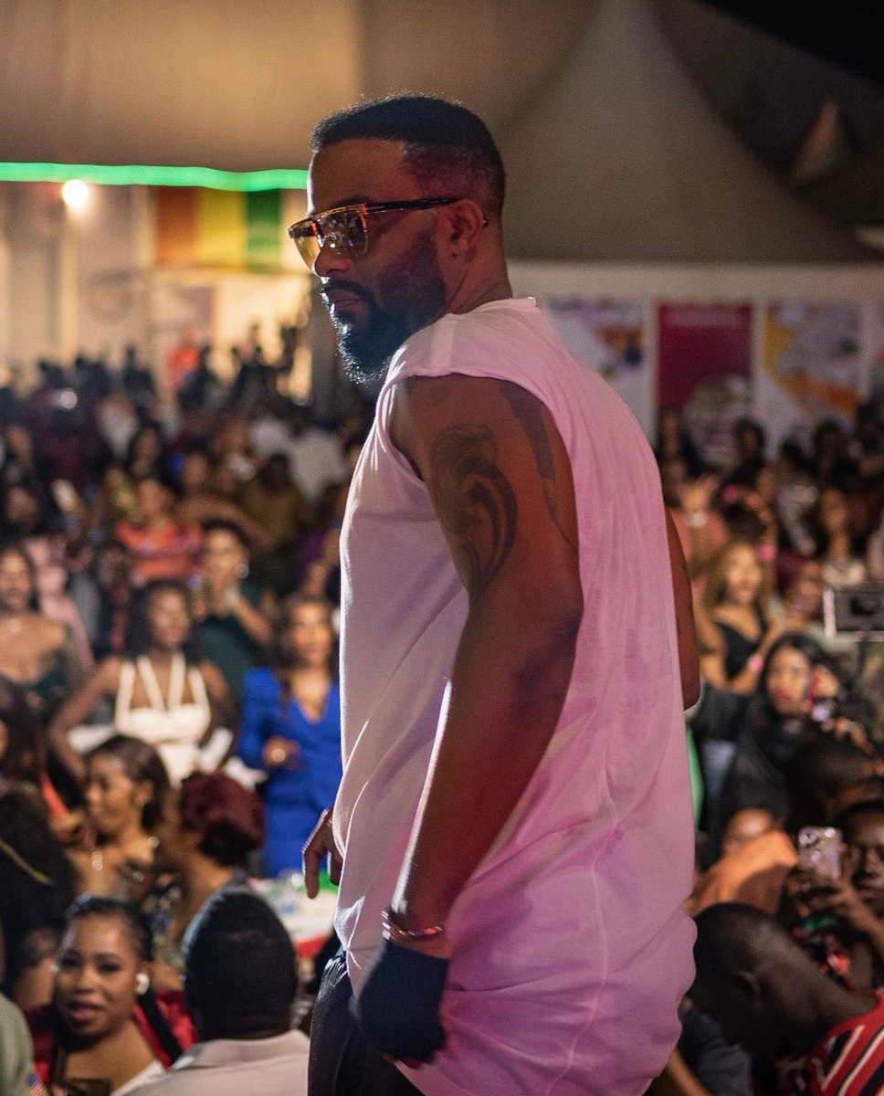fallyipupa01's tweet photo. 👑🦅 Conakry, Guinée 🇬🇳 🎶 https://t.co/NgkOLHSc6t