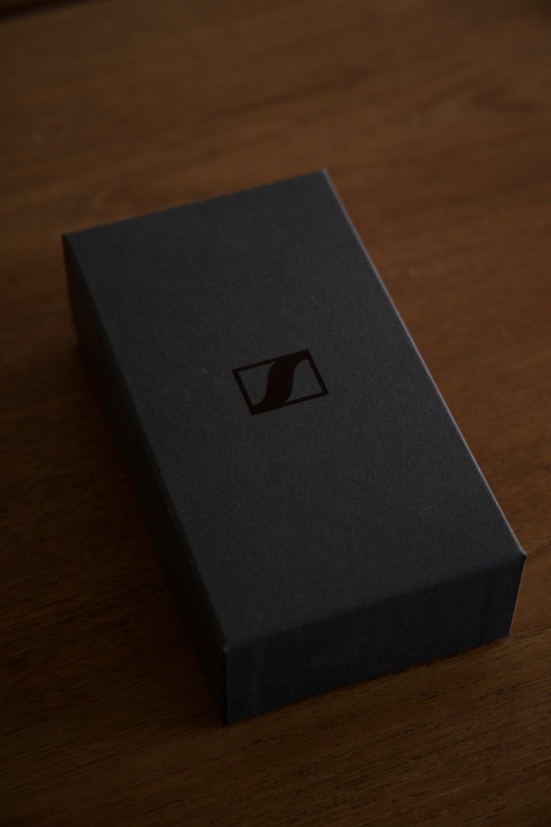 Helvetica_'s tweet photo. 今まで聴こえ無かった音が聴こえる解像感。 モニターイヤホンではあるけど、普通にリスニングに良いと思いました。スケルトンのデザインもかっこいい。
#ie400pro #sennheiserjapan #PR
https://t.co/yUoWgOzzlq
https://t.co/yEb0YTvf4d
https://t.co/gwExdd4Jhz
https://t.co/NcwAu1EHtr https://t.co/OUaIbuc1aD