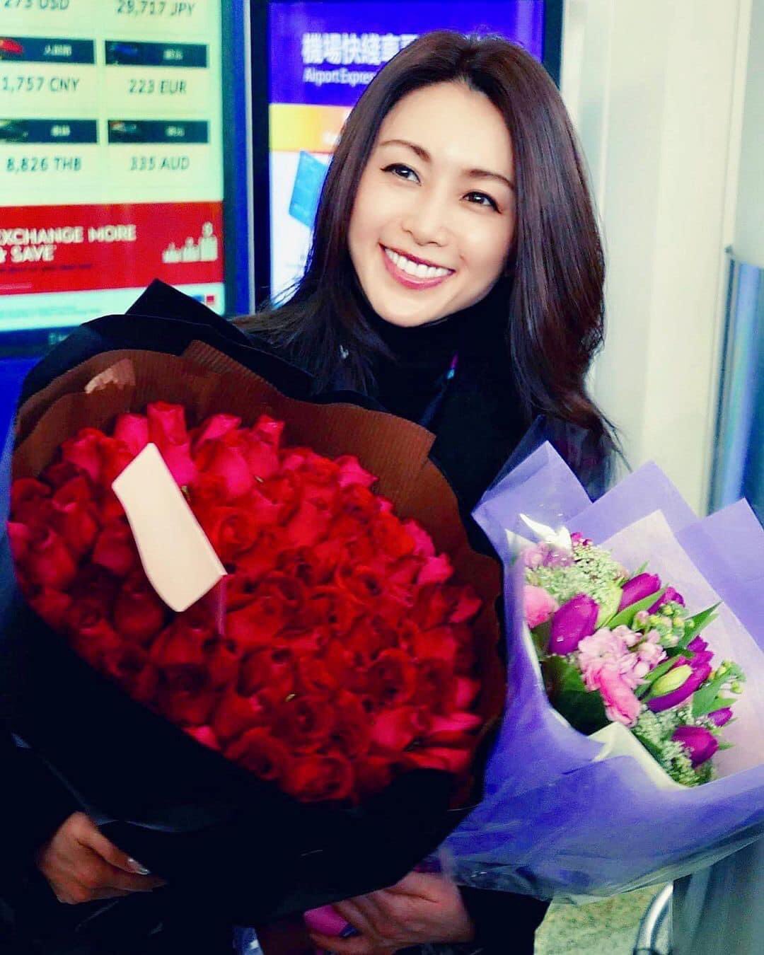 Happy Valentine\s Day And
Happy birthday to Noriko Sakai               