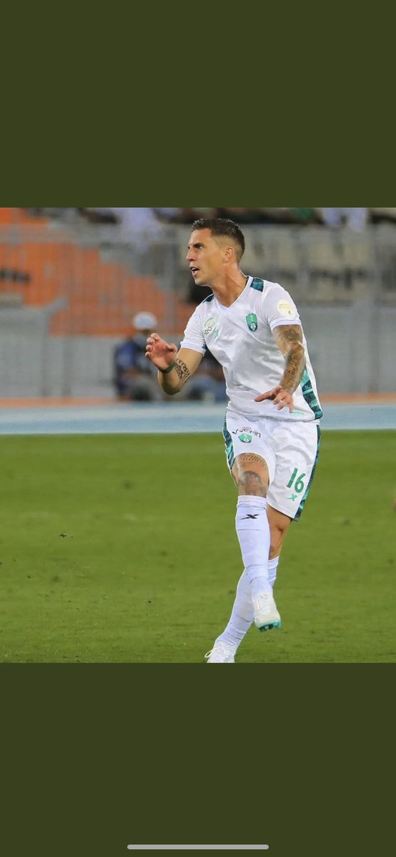 فعلاً كما كان قبل خمس سنوات بالهلال..قتاليه وافتكاك وانسجام مع هشام ورياض استتتمر ي وححش💚💚💚#الاهلي_العروبة