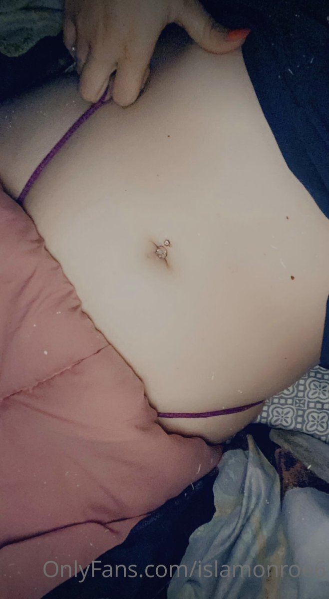 IslaMonroe4's tweet photo. @OnlyFansSupport @OnlyFans https://t.co/W2YGgcpxQm https://t.co/2xZvOSm3bX