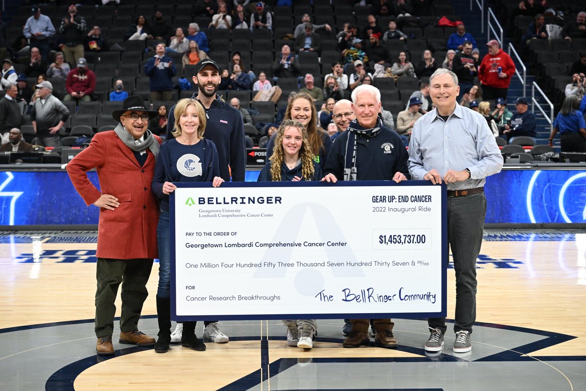 BellRinger Riders recently had the opportunity to present a check to Dr. Louis M. Weiner, Director of @LombardiCancer, at the GU Men’s basketball game commemorating our funds raised in 2022! Join this awesome group of people out on the road in October! 💚🚴🏾 #GearUpEndCancer
