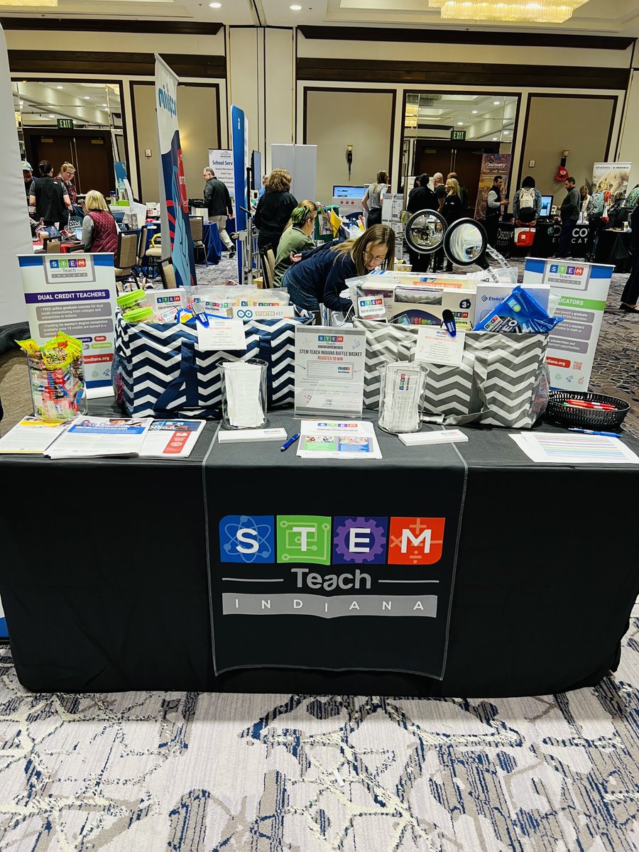 CELLuindy's tweet photo. Our #STEMTeachIN team is at the ICTM/HASTI conference through tomorrow! Stop by to learn more about FREE graduate courses and professional development for Indiana #STEM teachers! 

https://t.co/EeVmo6cnLI

#HASTI #HASTI23 #STEMed #STEMeducation https://t.co/0KkkiocXo5