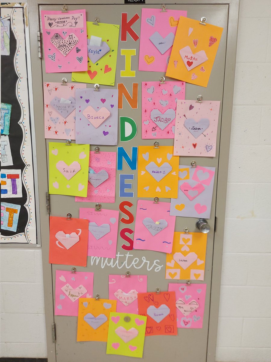 Kindness matters! February is our month to focus on kindness each day. Our first task is to write a kind note to a random classmate. #heartwarming <a href="/woodheightsps/">Woodland Heights PS</a>