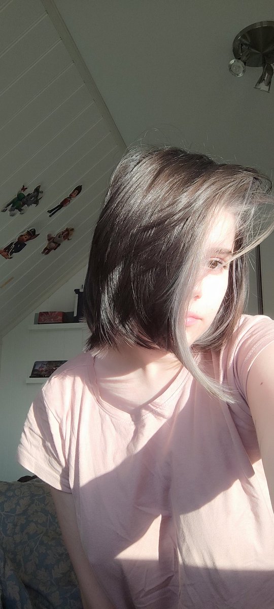 kogarebii's tweet photo. І трохи змін, на які я нарешті наважилась 🖤 https://t.co/RO6cOsnen7