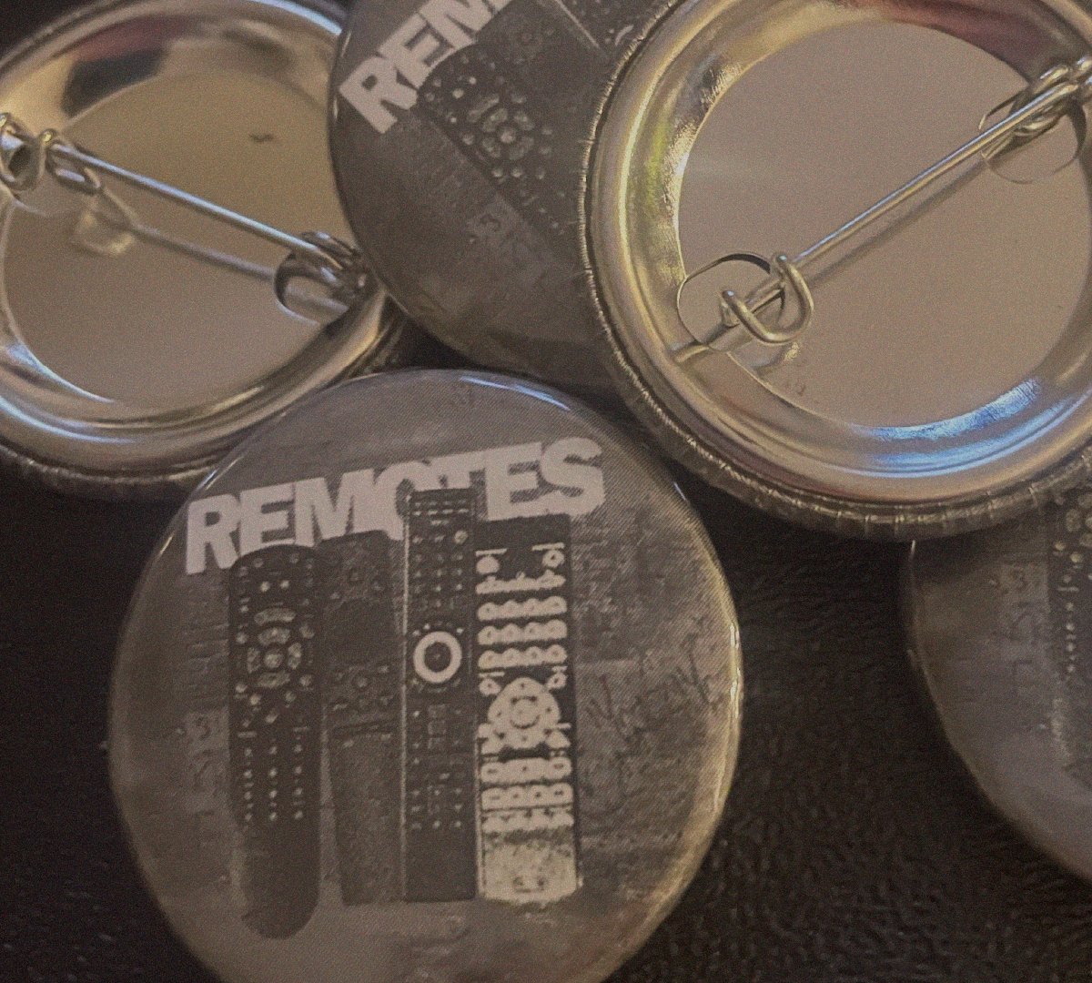 npbuttons's tweet image. What kind of button would you make? Check out our custom products to get your order started today: npbuttons.com/product-catego…

#npbuttons  #pinback #pins #pin #badge #badges #buttonclub #button #pinbackbuttons #fridgemagnet #magnets #design #magnet #nickpasseybuttons