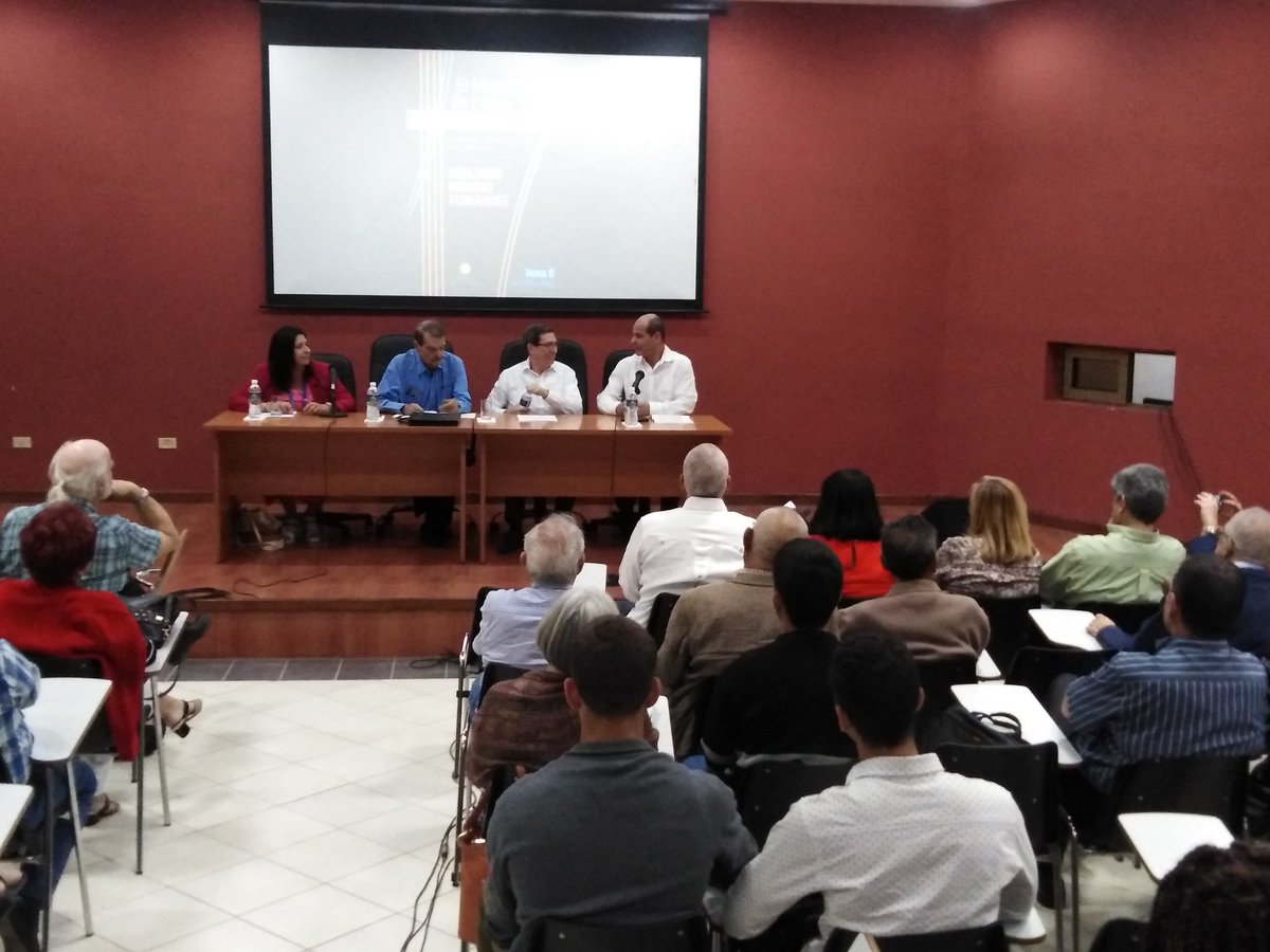 Comenzó la <a href="/feria_habana/">Feria del libro La Habana</a> en el <a href="/ISRICuba/">ISRI Cuba</a>!!!
Presentación del libro "El Movimiento de Países No Alineados. Una visión cubana." Tomos I, II y III, de Abelardo Moreno.
Participan en el acto <a href="/BrunoRguezP/">Bruno Rodríguez P</a>, <a href="/GerardoPPortal/">Gerardo Peñalver Portal</a>, <a href="/AnayansiRCamejo/">Anayansi Rodríguez Camejo</a> y <a href="/RogelioSierraD/">Rogelio Sierra Díaz</a>, entre otros.
#LeerEsCrecer