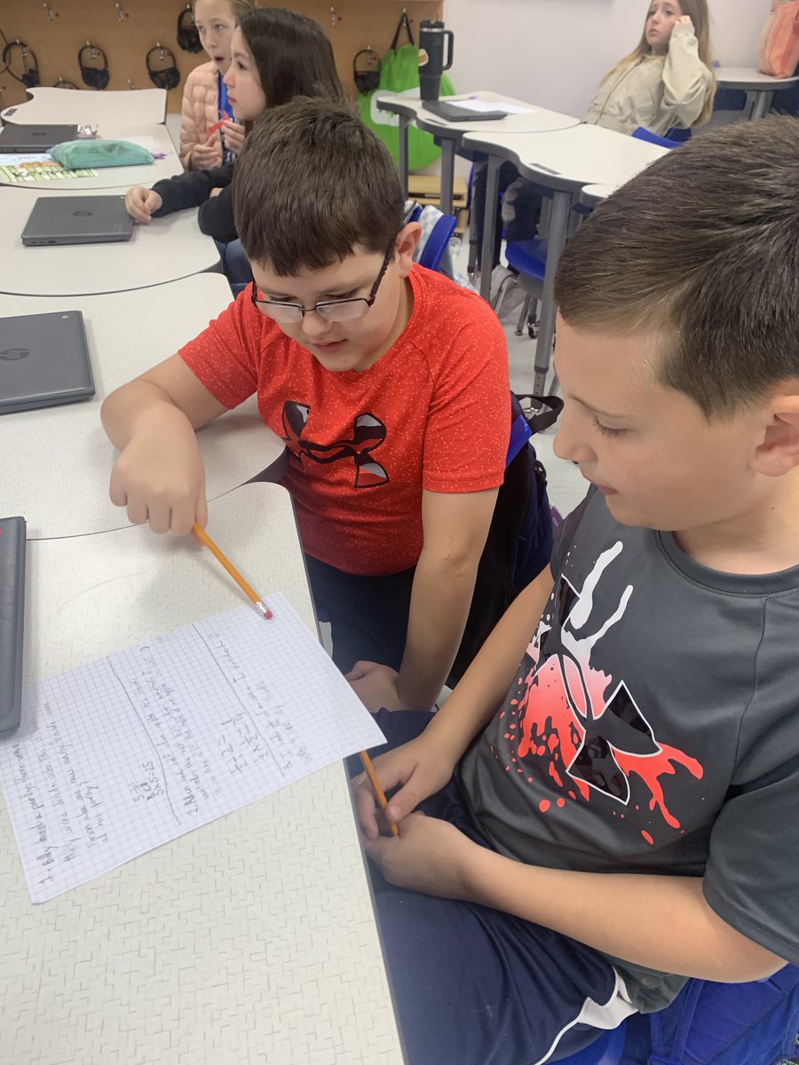 Mrs. Cain tweet media