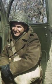 SpiesVespers's tweet photo. IT'S TIME FOR STRANGE SPY FACTS! NY FASHION WEEK EDITION
One of Marilyn Monroe's favorite designers was George Nardiello, a veteran of the Ghost Army. #NYFW https://t.co/Qh4yuKZvtf