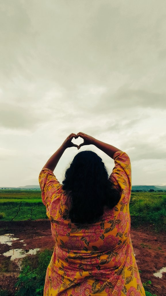 RjKomal4's tweet photo. I love you komal , and I promise you to take of you everytime..... Happy valentine's day 💜❤️❤️
                   
Yours,
Rj Komal❤️

Wat could be best than self love ?I have always ignored my soul and mind but from now..m gonna take care of them..
#selflove  #valentines #love https://t.co/nCxfeF3ZyA