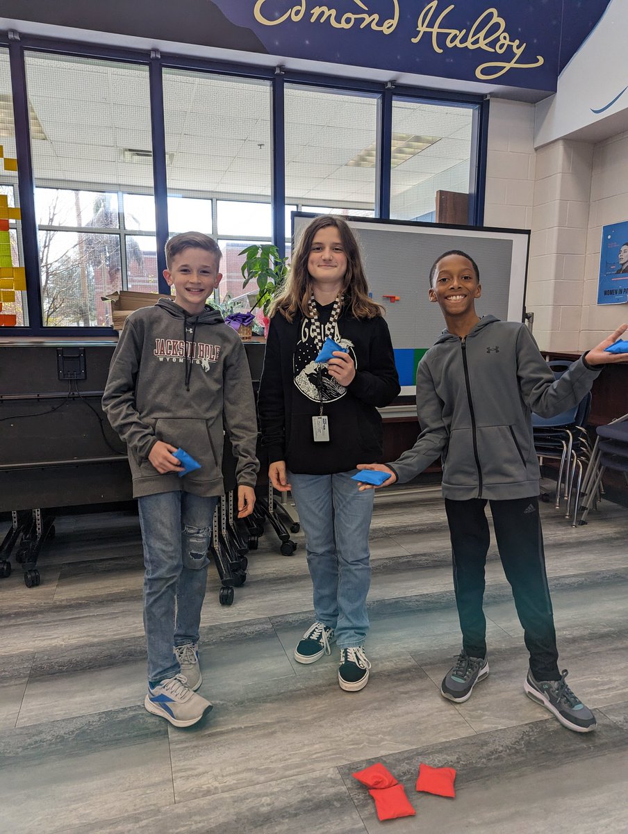 Ms. Logan tweet media