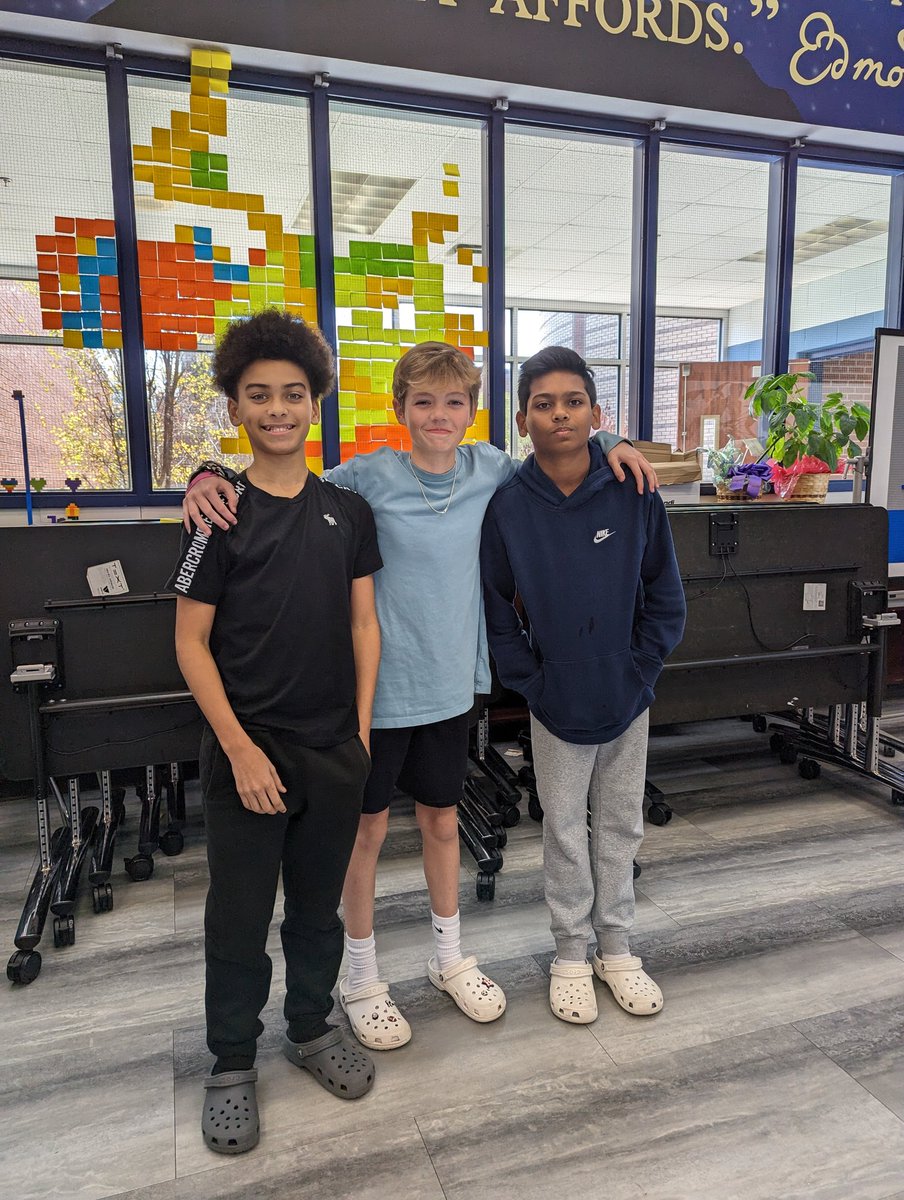 Ms. Logan tweet media