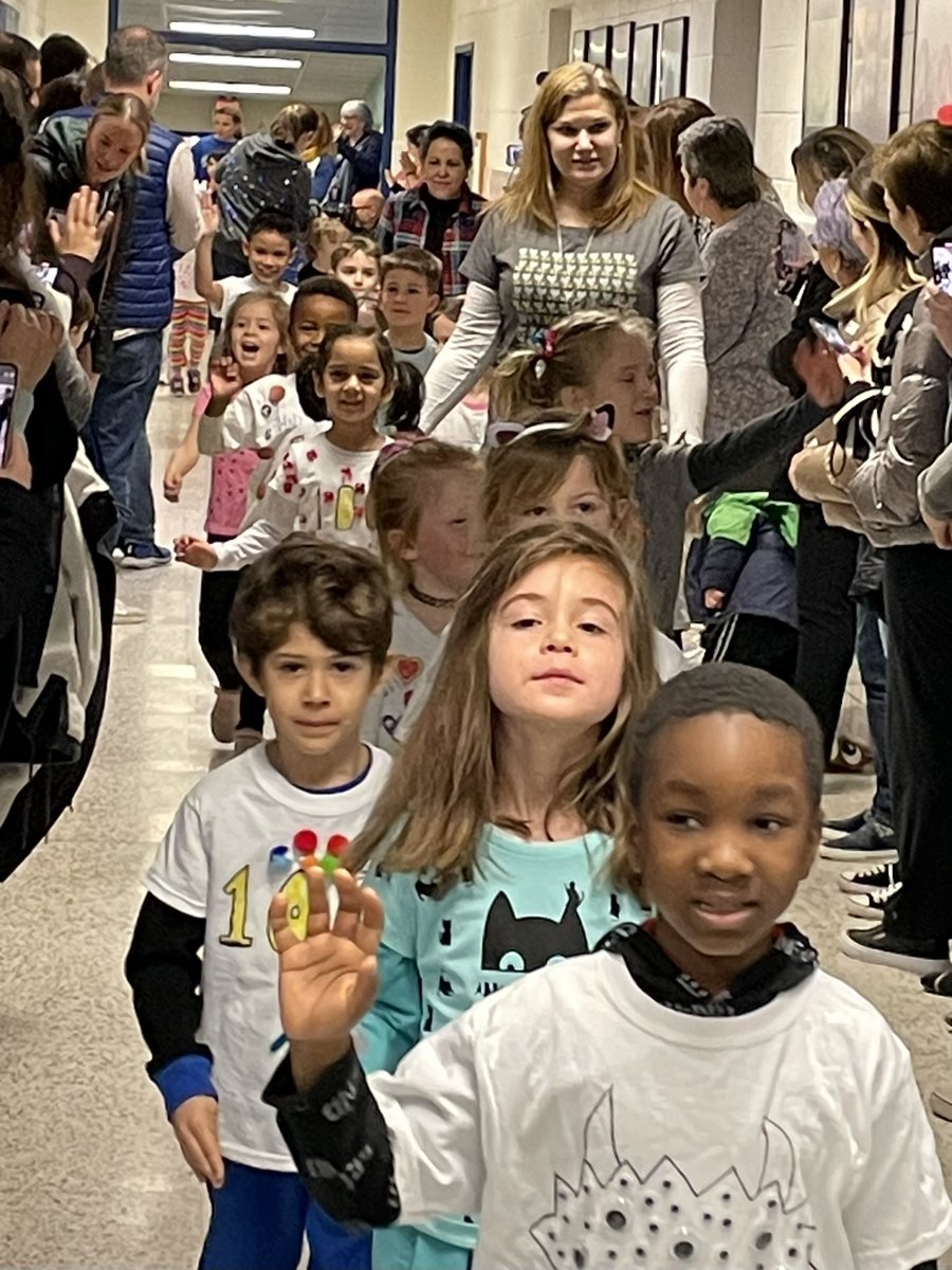 Laurel Ridge ES tweet media