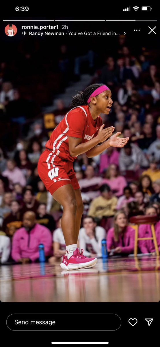 Once she catches the rhythm y’all better watch out! <a href="/ronniep134/">ronnie porter</a> <a href="/BadgerWBB/">Wisconsin Women’s Basketball</a> #13 Ronnie P.