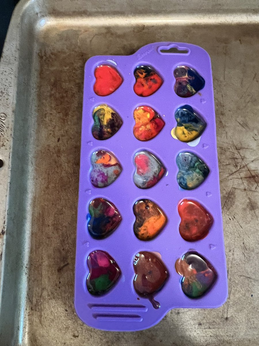 Stepped up my DIY valentines game this year 🥰