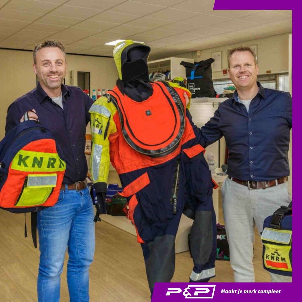 ‘Kijk bij alles wat je doet of het ook duurzamer kan, of er producten kunnen worden hergebruikt’

I.h.kv. de week van de circulaire economie stonden we vorige week in de NoordZ bijlage (<a href="/dvhn_nl/">Dagblad van het Noorden</a> &amp; <a href="/lc_nl/">Leeuwarder Courant</a>). 

Lees het artikel via bit.ly/artikelnoordz

#ciruclair #verduurzamen