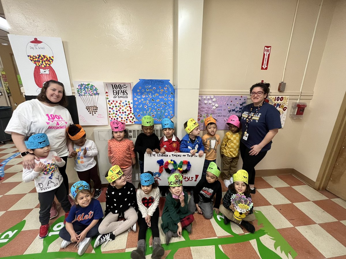 LauraTeachPreK's tweet photo. We celebrated the 100th day of school on Friday! @school4_dc @BPS_Beginners #100daysofschool #100DaysSmarter #prek https://t.co/atMAD9163D