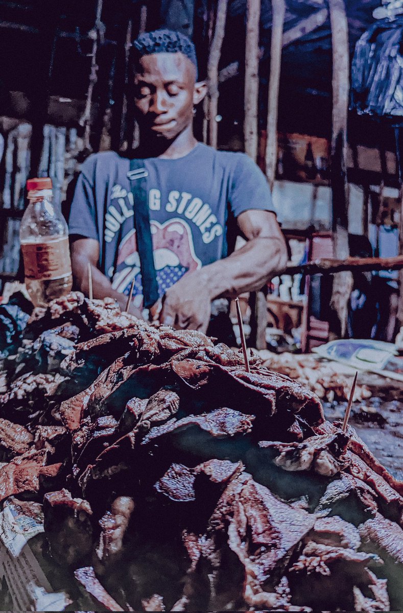 #sierraleone offers simple, amazing #streetfood. And we do it with a #rollingstones vibe!  #wanderinglens #botownsierraleone.