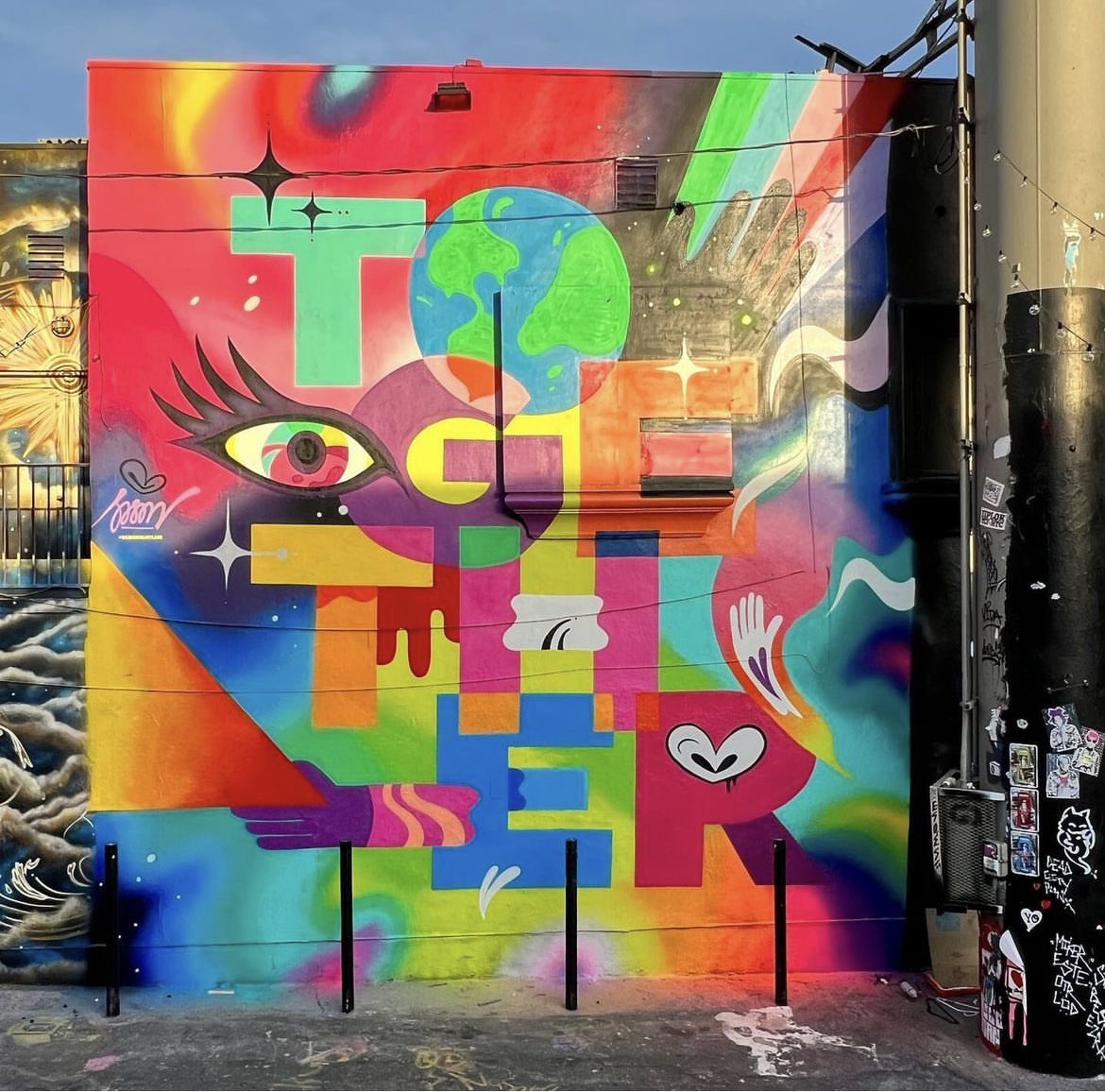 New art in <a href="/sportiela/">Sportie LA</a>’s Fame Yard! #melrose