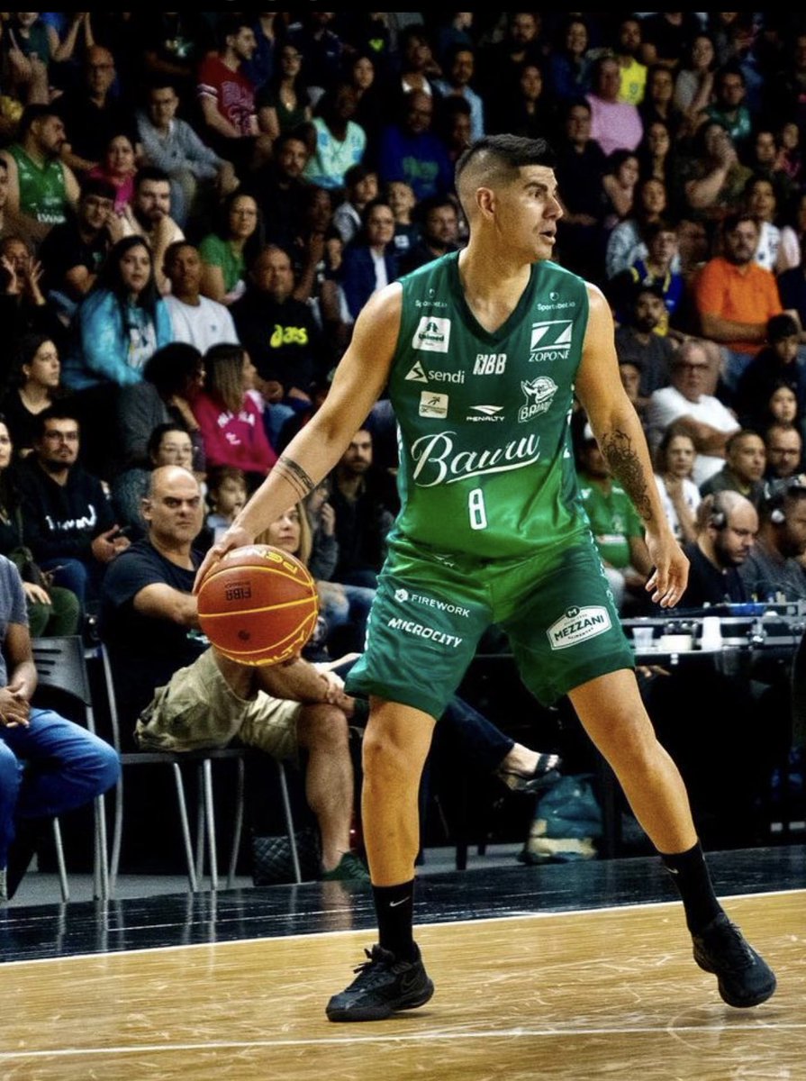 #DestacadosGPSports 🔥

Buen partido de Jonatan Machuca ( <a href="/machucajony/">jony machuca</a> ) en el duelo de <a href="/BauruBasket/">Bauru Basket</a> ante <a href="/TimeFlamengo/">Time Flamengo</a> en la <a href="/NBB/">NBB CAIXA</a> de Brasil.
19 Pts.  5/7 3 Pts.  3 Asis.

Vamos por más Jony!! 🇧🇷🇧🇷🏀🏀
#TeamGPSports